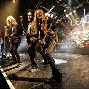 Konzertfoto The Dead Daisies w/ The New Roses 23