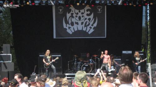 Ein Live-Foto der Band Axewitch