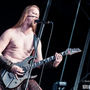 Konzertfoto Ensiferum – Out & Loud 2014 9